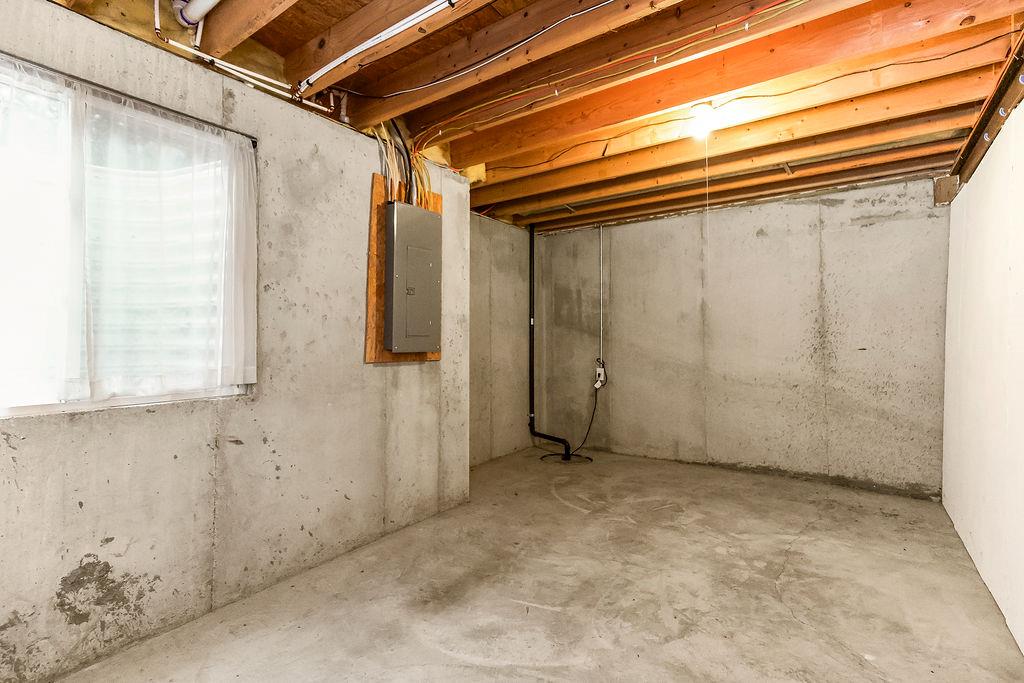 1704 N 128th Street Property Photo 22