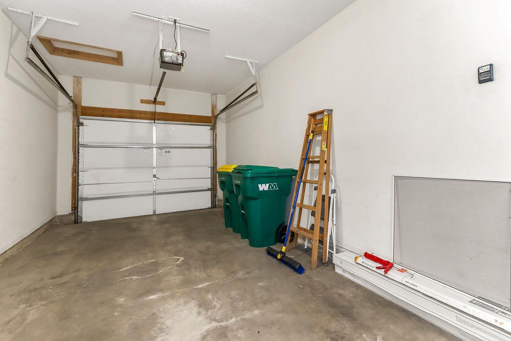 1704 N 128th Street Property Photo 26