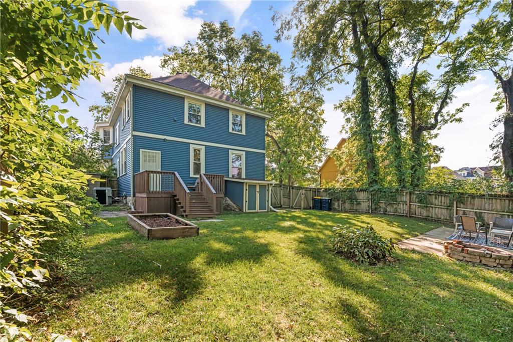 2406 Brooklyn Avenue Property Photo 27