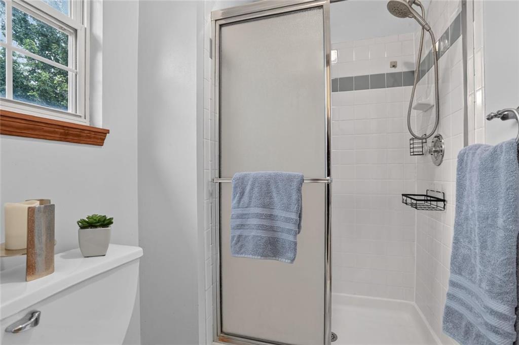 11023 N Baltimore Avenue Property Photo 11