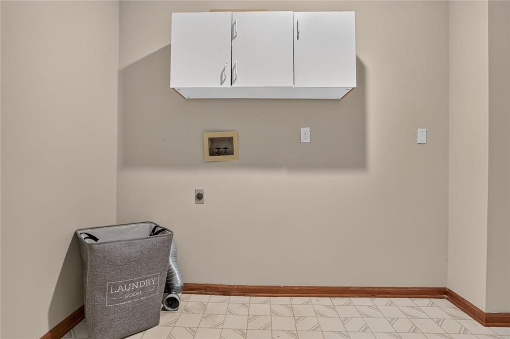 11023 N Baltimore Avenue Property Photo 18