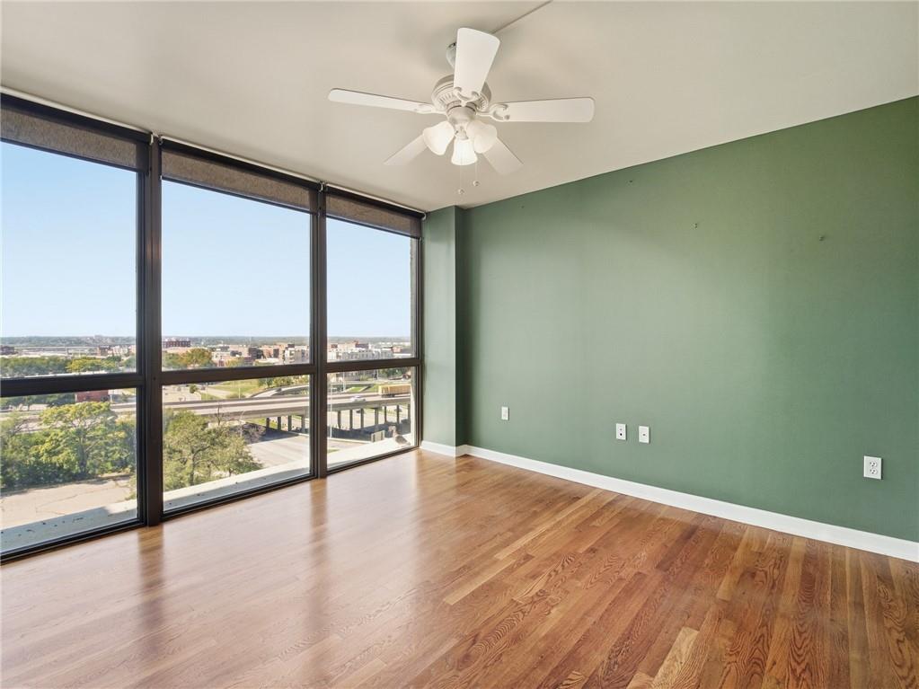 600 E Admiral Boulevard Property Photo 13