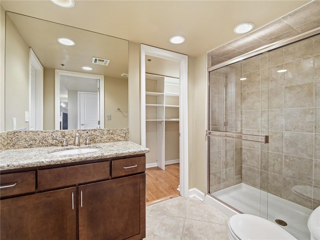 600 E Admiral Boulevard Property Photo 16