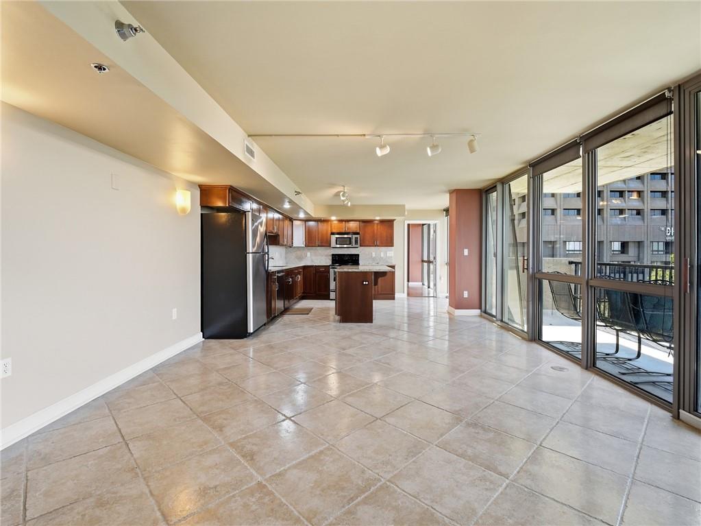 600 E Admiral Boulevard Property Photo 24