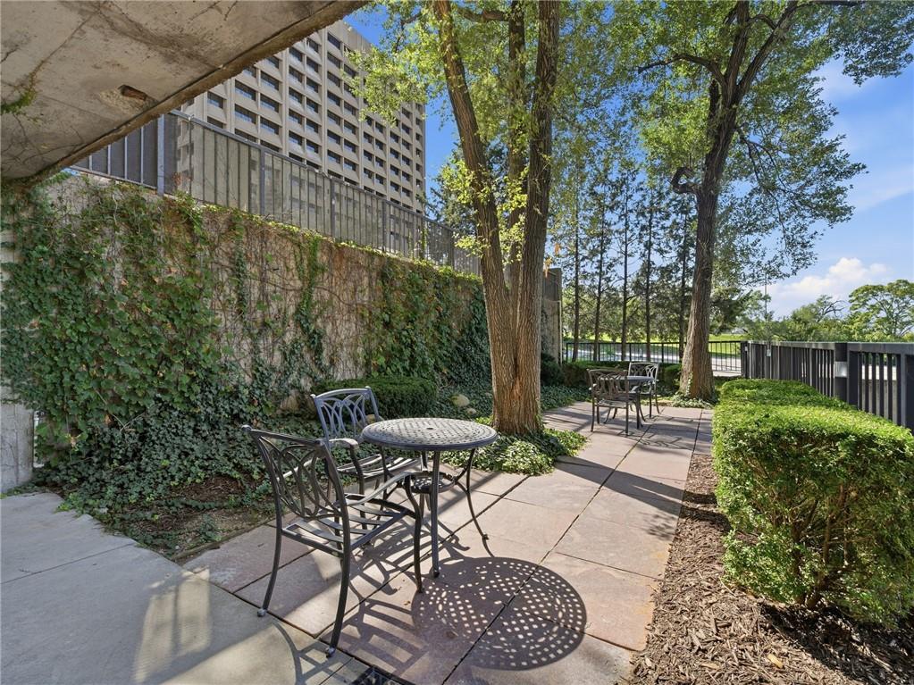 600 E Admiral Boulevard Property Photo 45