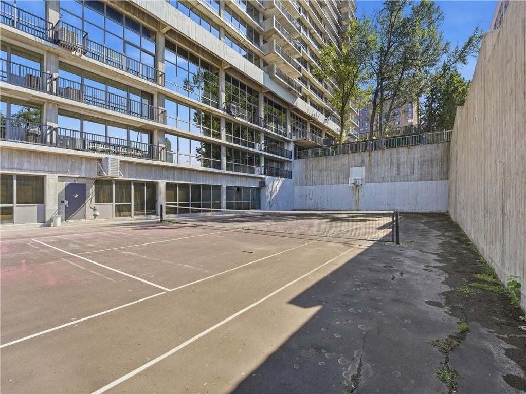 600 E Admiral Boulevard Property Photo 47