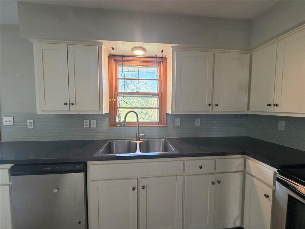117 Waller Street Property Photo 18