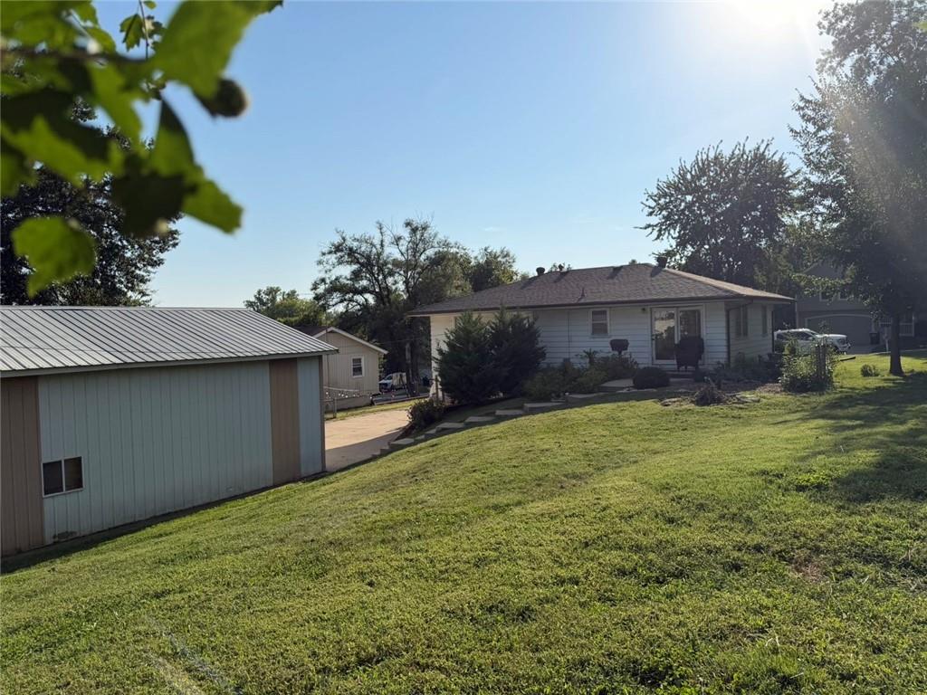 117 Waller Street Property Photo 43