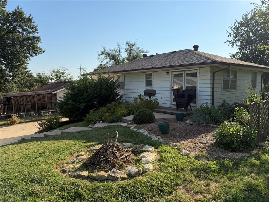 117 Waller Street Property Photo 44