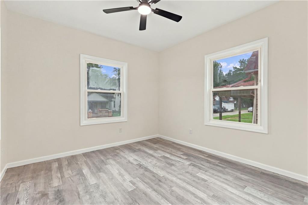 530 Park Avenue Property Photo 17