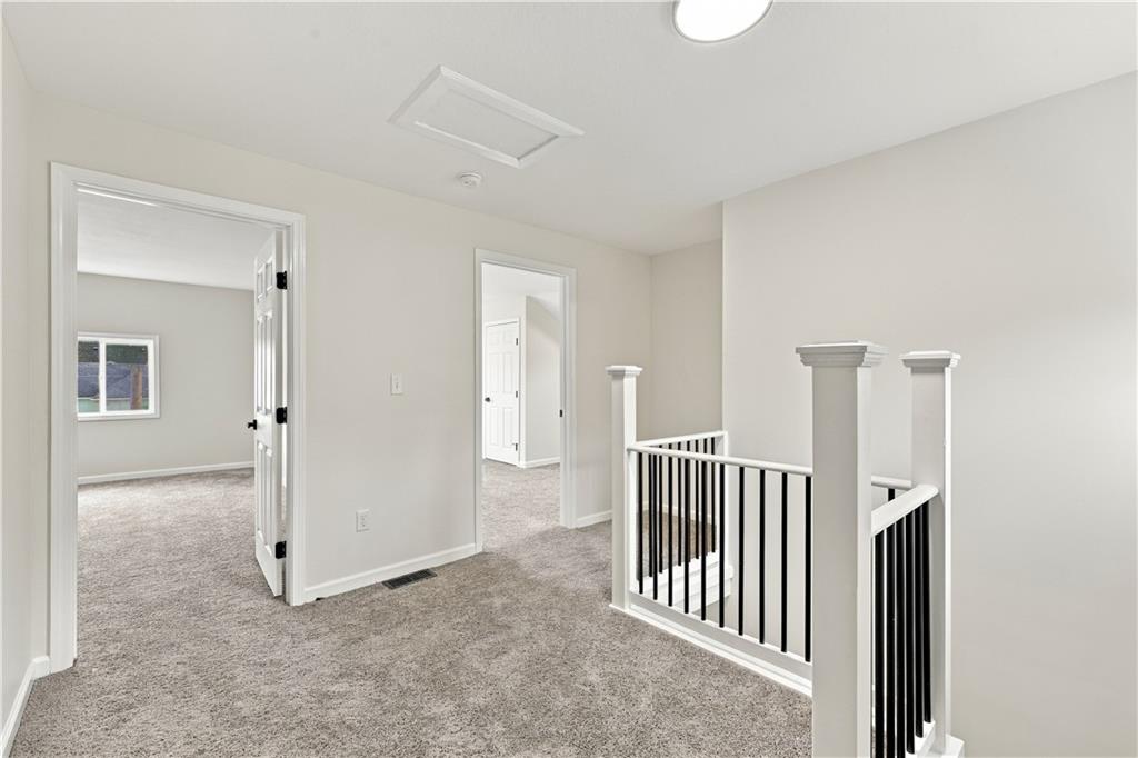 530 Park Avenue Property Photo 20