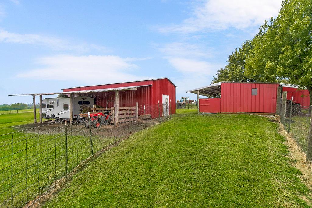 22151 Hand Road Property Photo 28