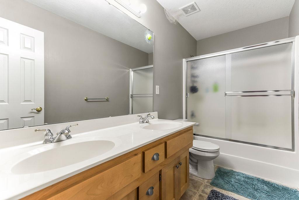 19505 S Raffurty Road Property Photo 28