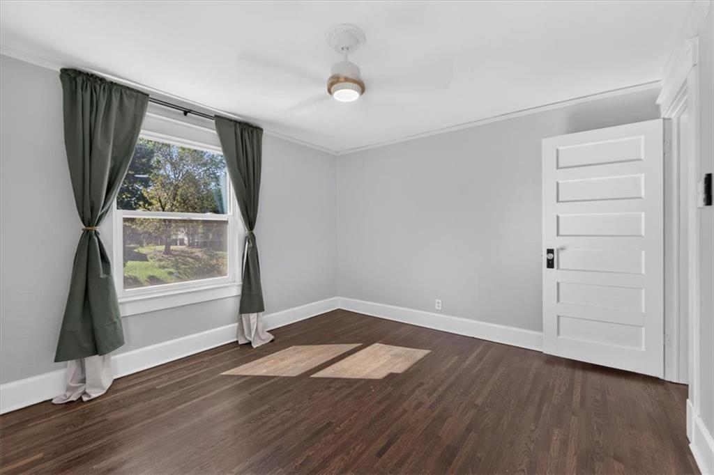 840 Barnett Avenue Property Photo 44