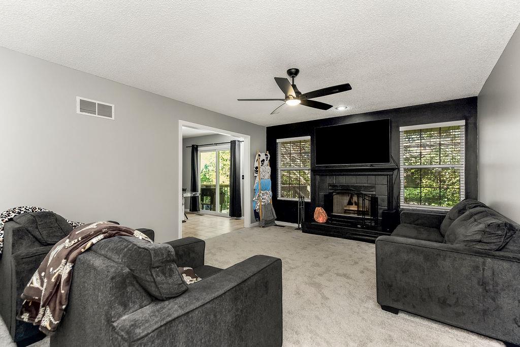 7224 N Pennsylvania Avenue Property Photo 4