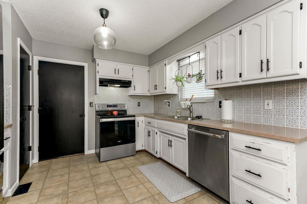7224 N Pennsylvania Avenue Property Photo 10