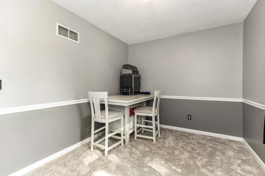 7224 N Pennsylvania Avenue Property Photo 17