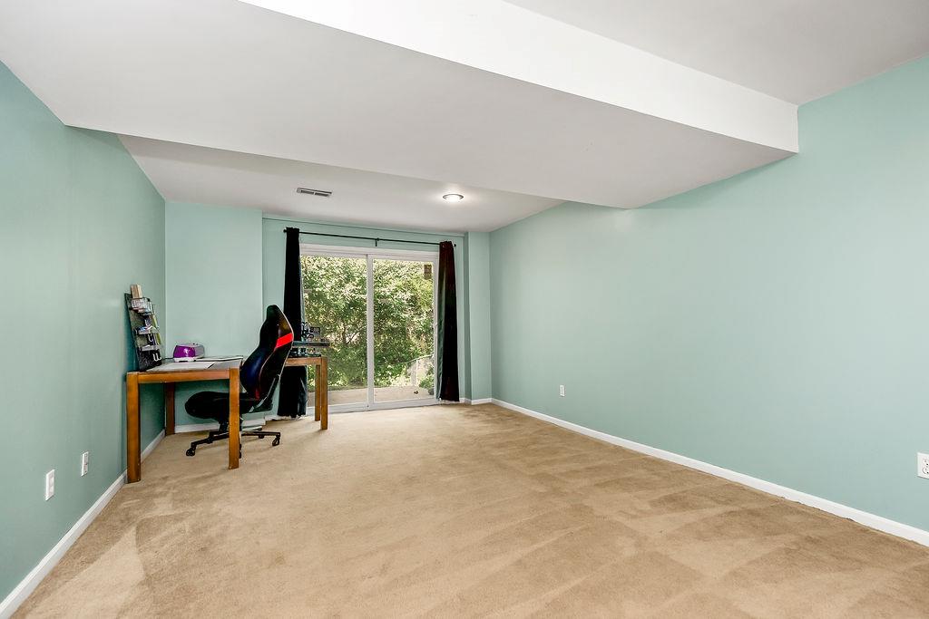 7224 N Pennsylvania Avenue Property Photo 24