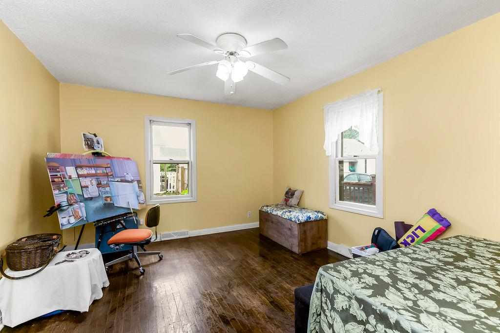 821 S Boeke Street Property Photo 16
