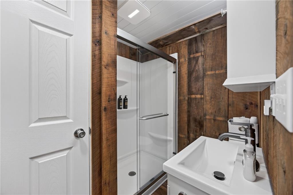 6 Aces Drive Property Photo 12