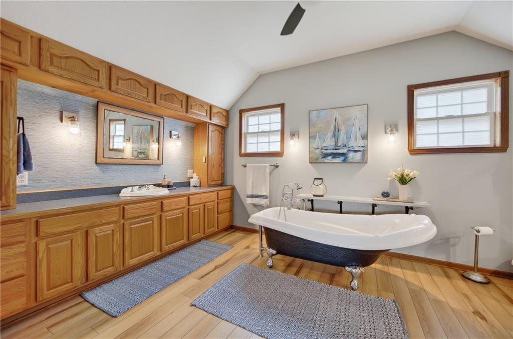 6 Aces Drive Property Photo 49