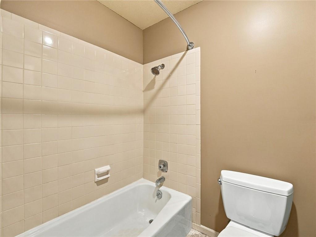 11049 W 97th Circle Property Photo 25