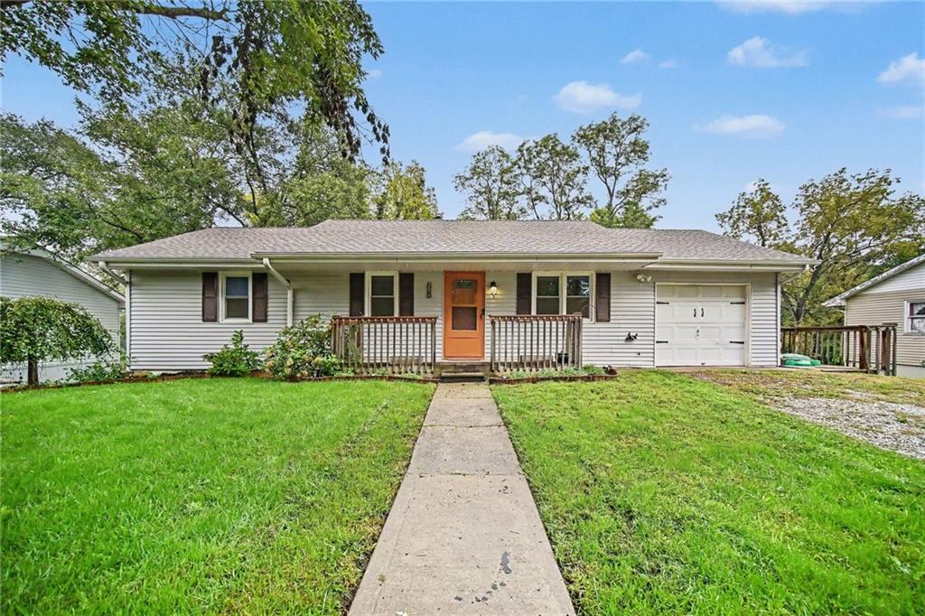 206 Vine Street Property Photo 4