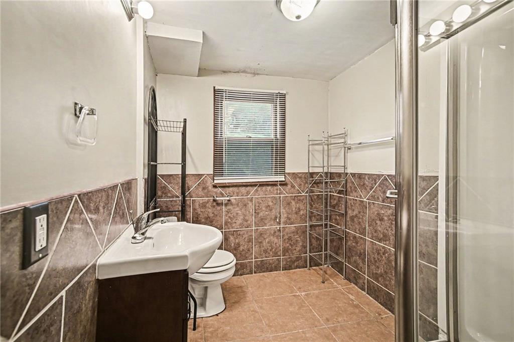 206 Vine Street Property Photo 19