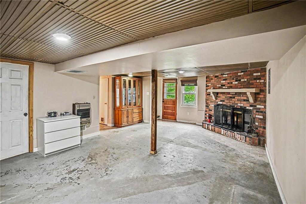 206 Vine Street Property Photo 21