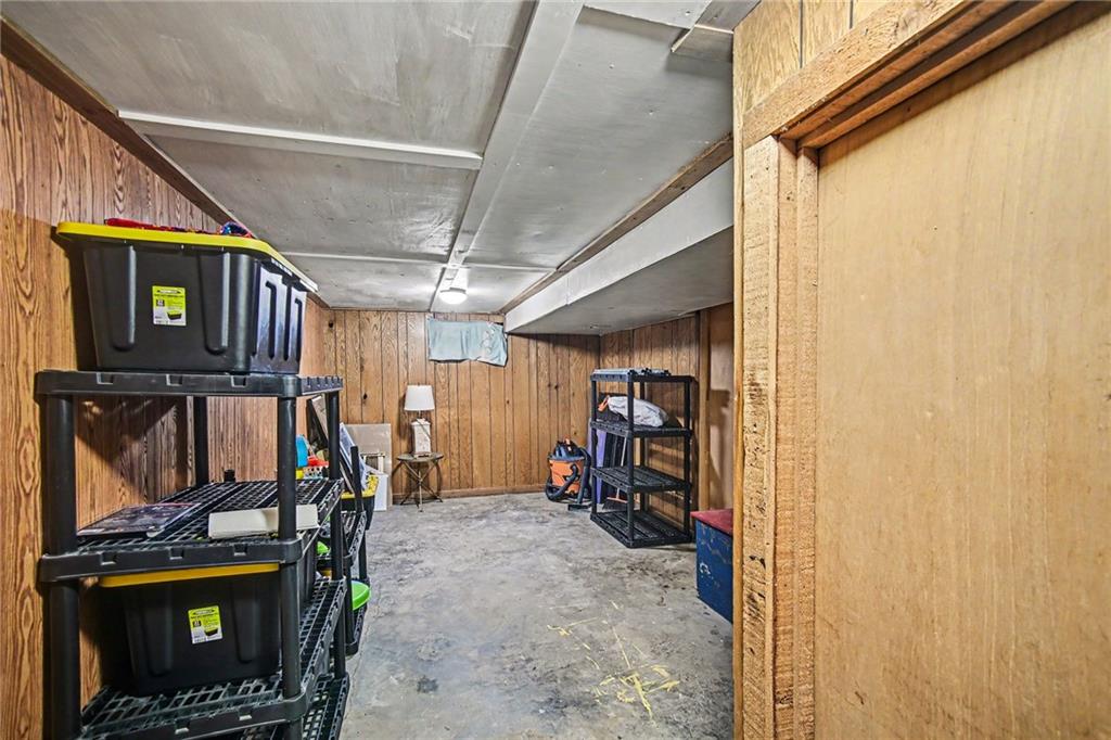 206 Vine Street Property Photo 23