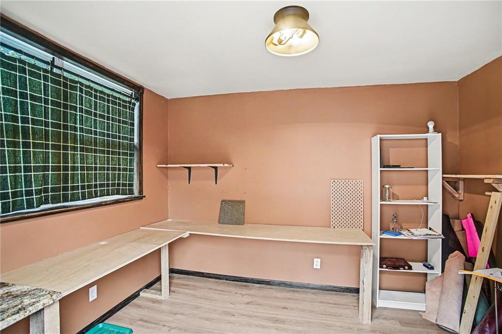 206 Vine Street Property Photo 26