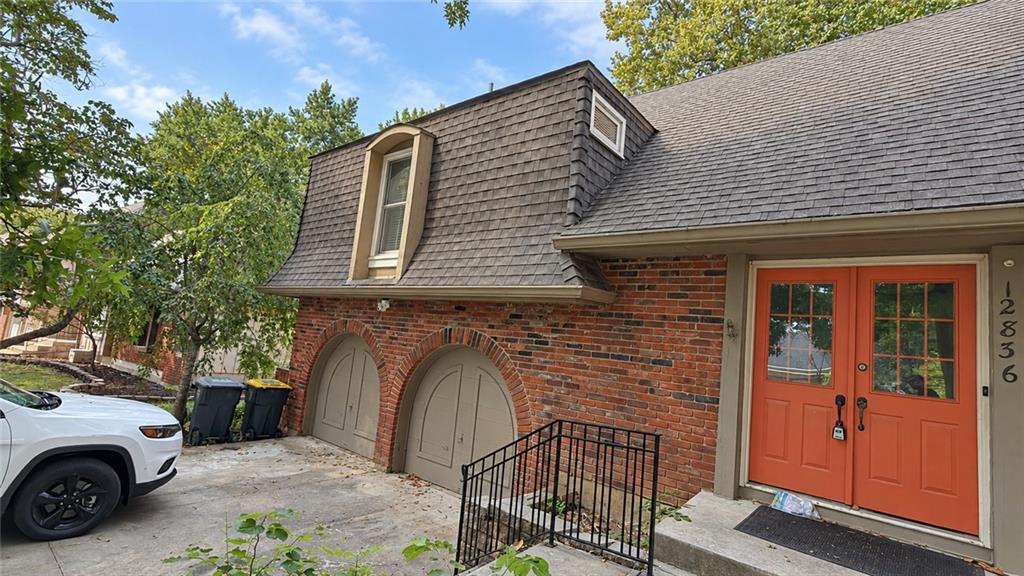 12836 Saint Andrews Drive Property Photo 5