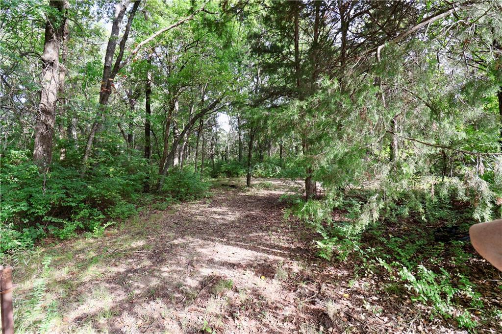 214 & 216 Sw 13 Highway Property Photo 9