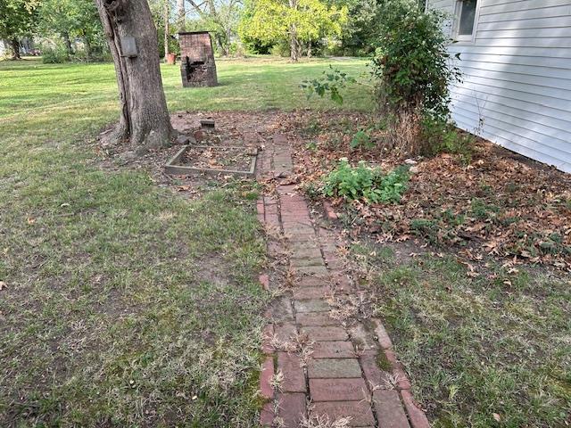 209 S Carbon Street Property Photo 7
