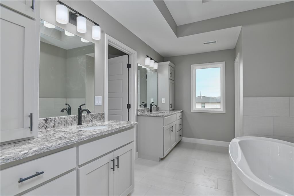 6009 Arapahoe Street Property Photo 22
