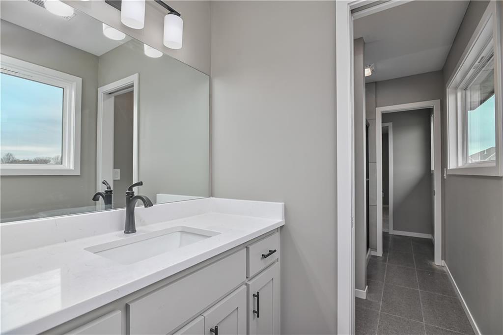 6009 Arapahoe Street Property Photo 32