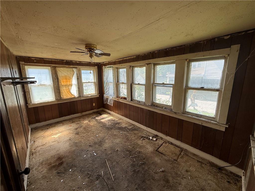 503 Benton Avenue Property Photo 13
