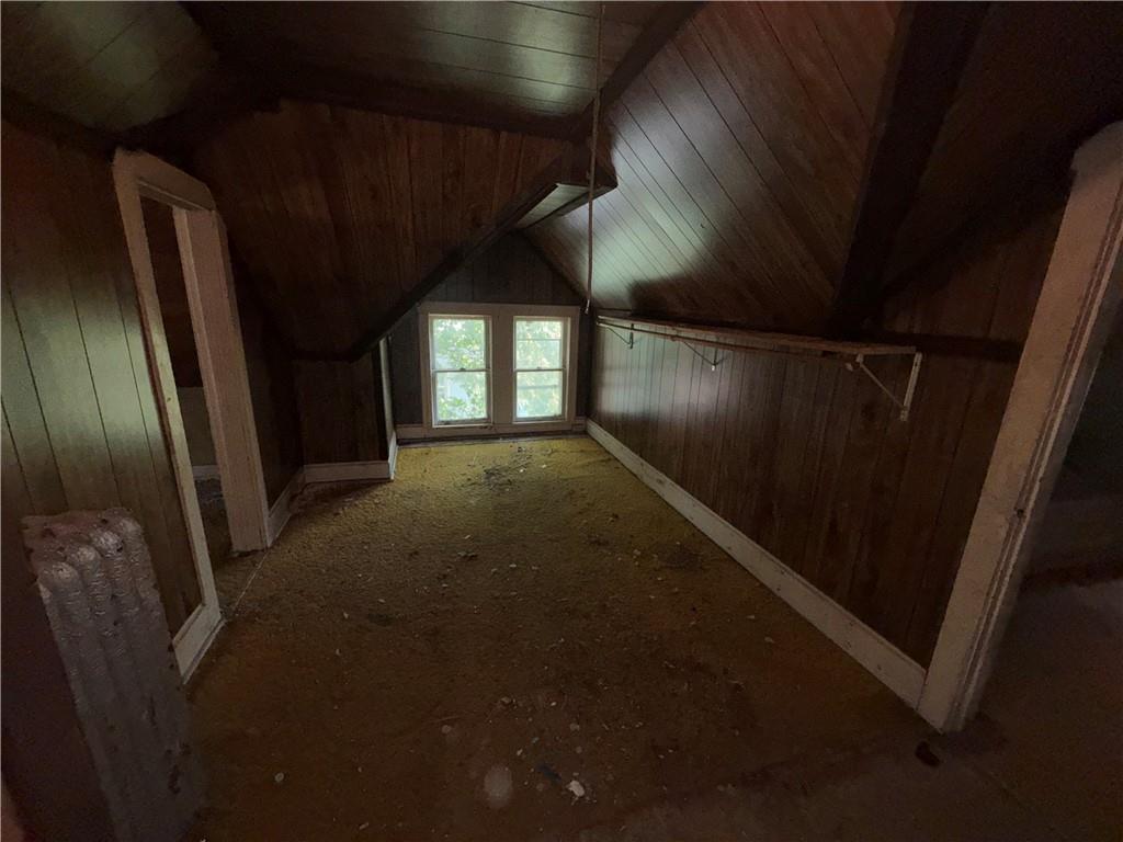 503 Benton Avenue Property Photo 18