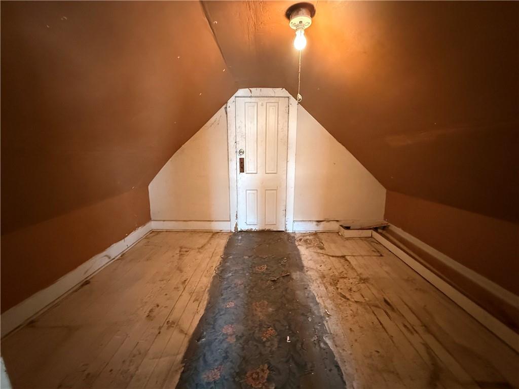 503 Benton Avenue Property Photo 23