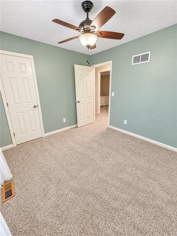 10430 N Tracy Avenue Property Photo 12