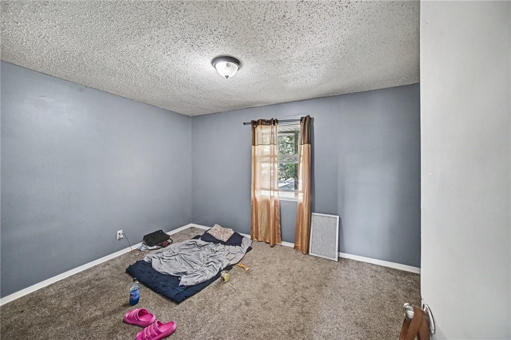 6109 Farrow Avenue Property Photo 9