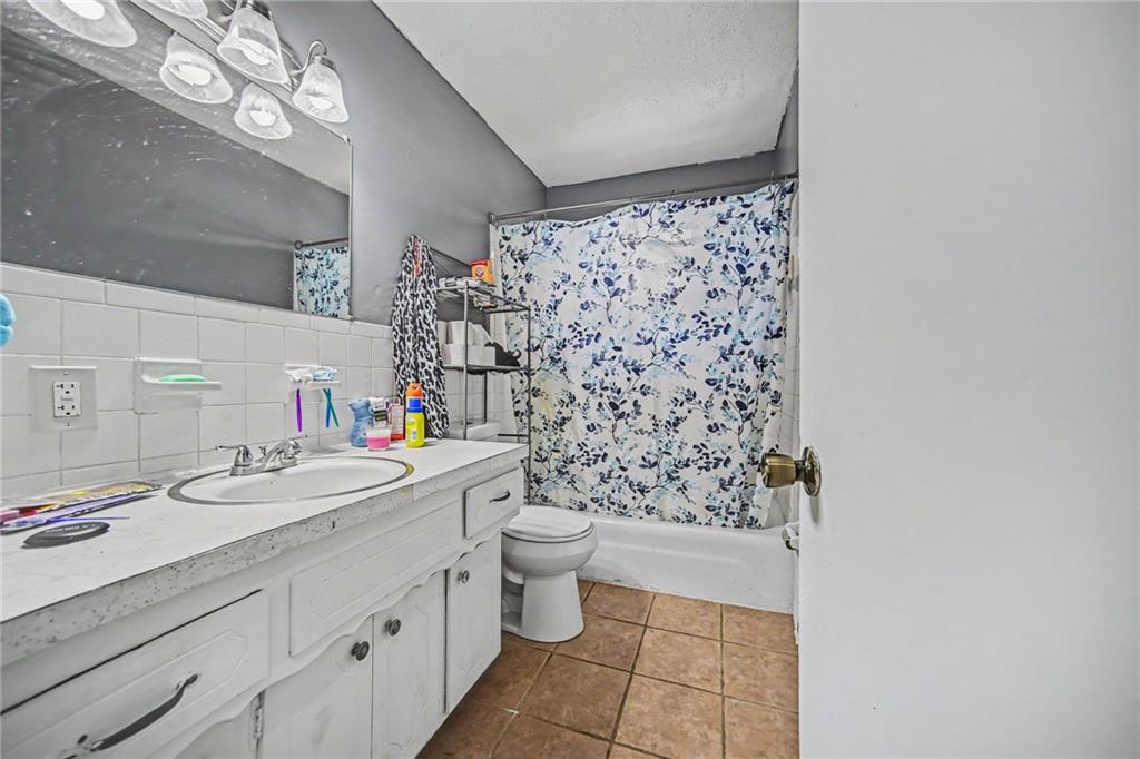 6109 Farrow Avenue Property Photo 10