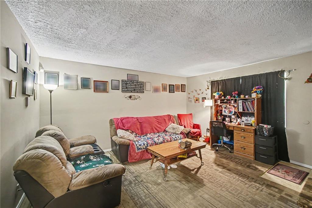 6109 Farrow Avenue Property Photo 11