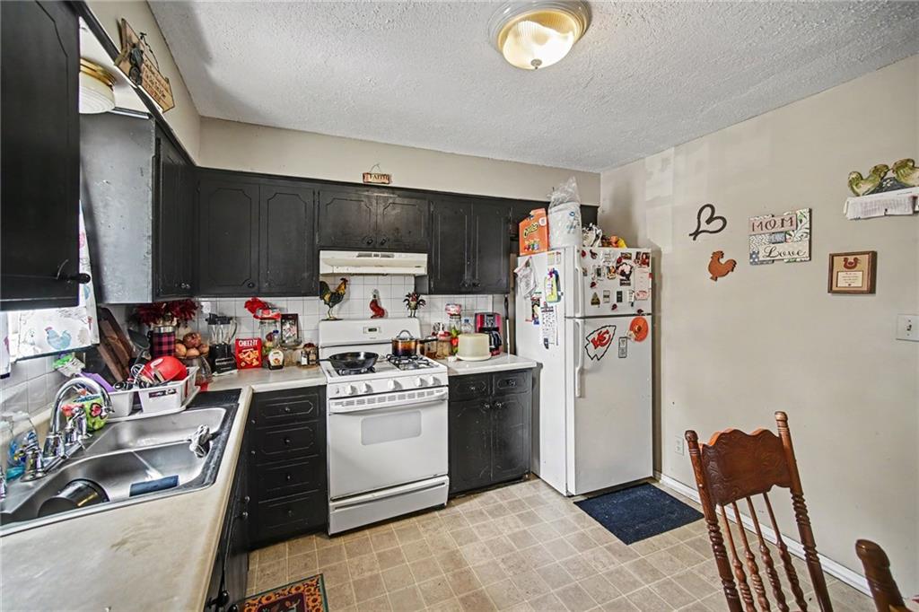 6109 Farrow Avenue Property Photo 13