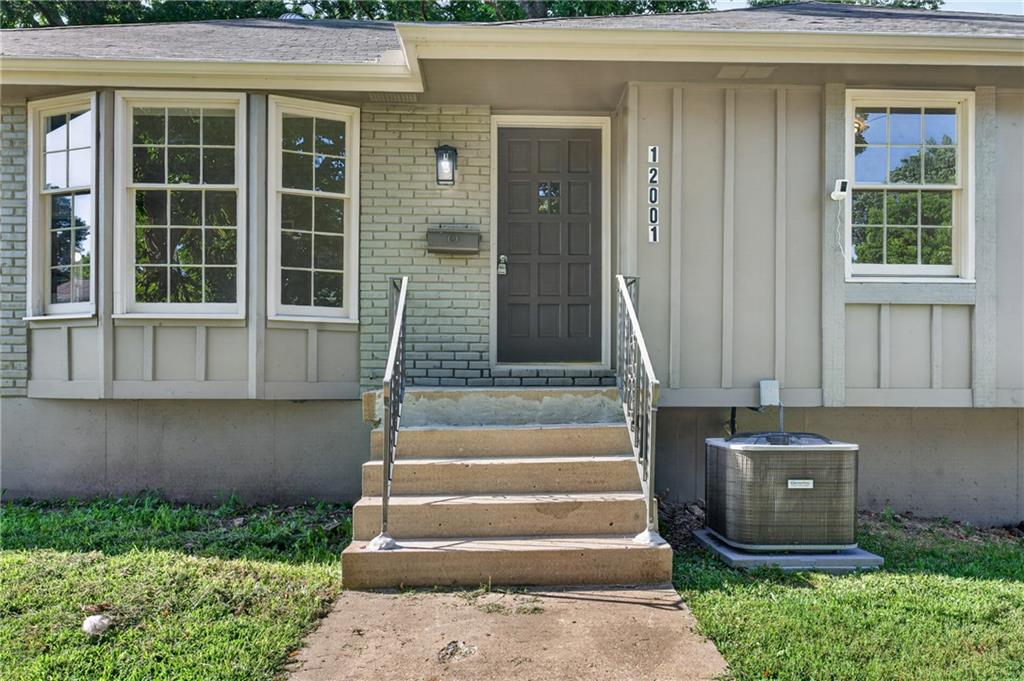 12001 E 57th Street Property Photo 4