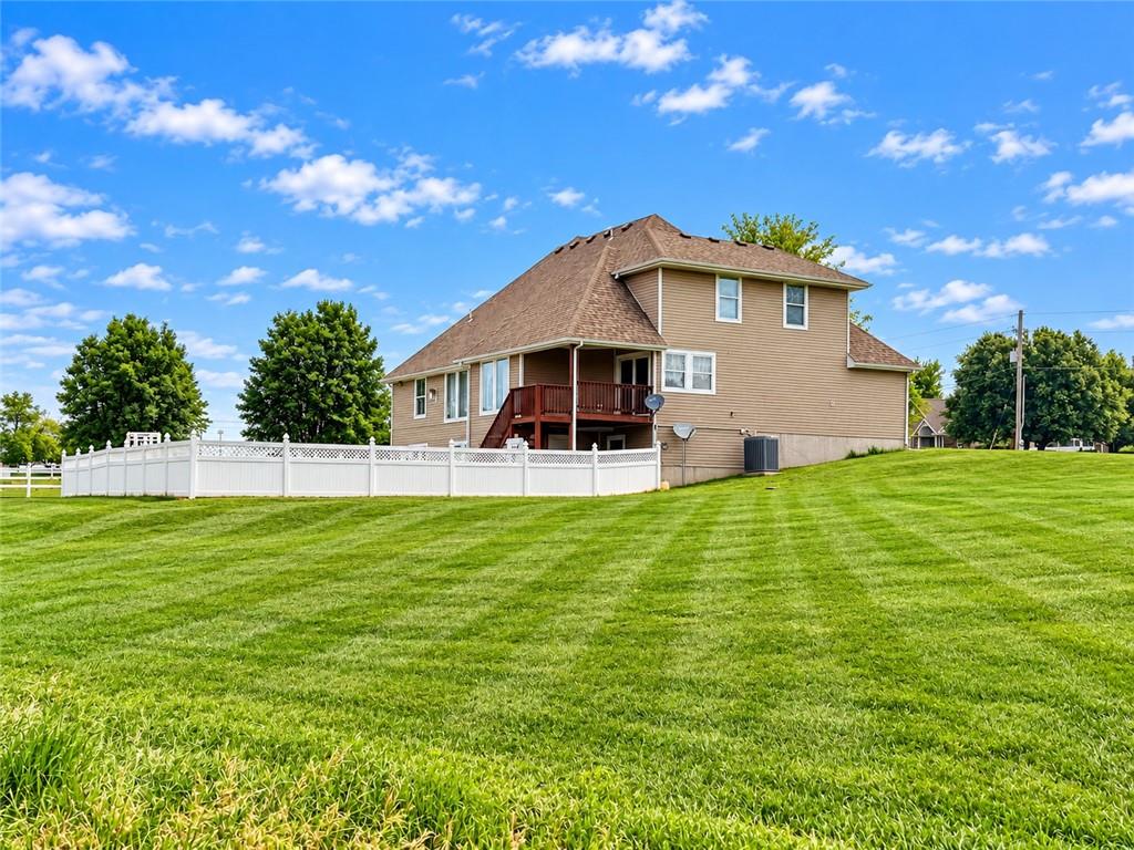 10841 Rocky Branch Trail Property Photo 3