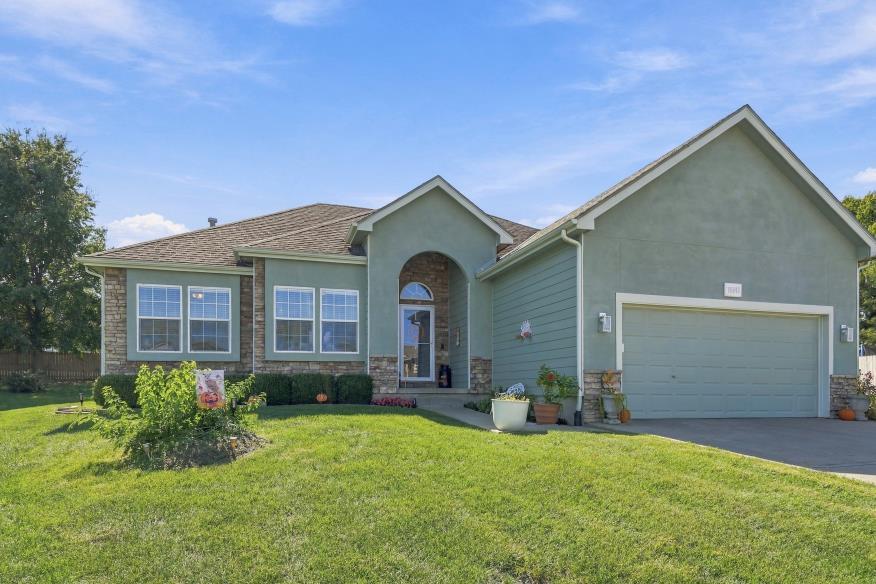 16911 Tucker Court Property Photo 8