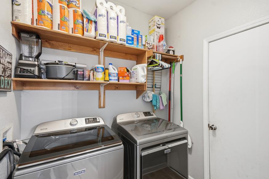 16911 Tucker Court Property Photo 13