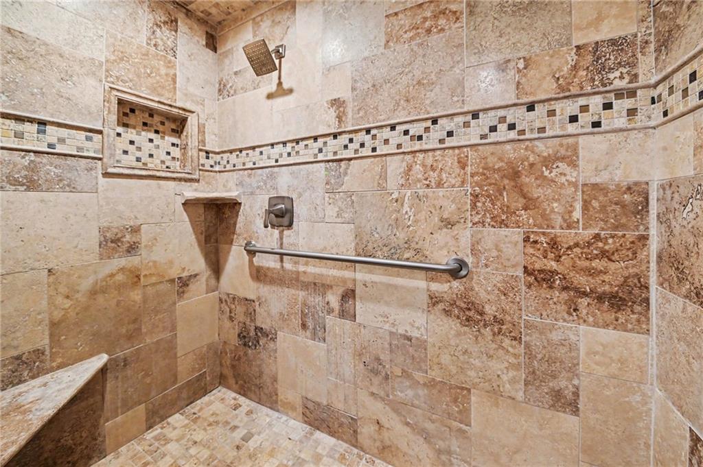 21936 Linwood Road Property Photo 29