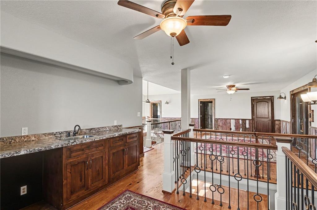 21936 Linwood Road Property Photo 33